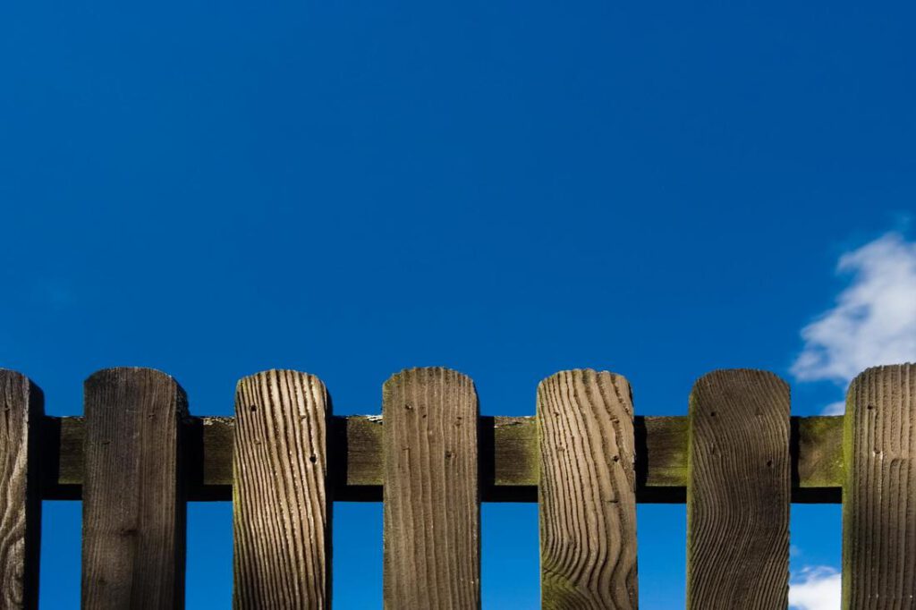cypress-fence-pros-wood-fencing-2_orig (1)